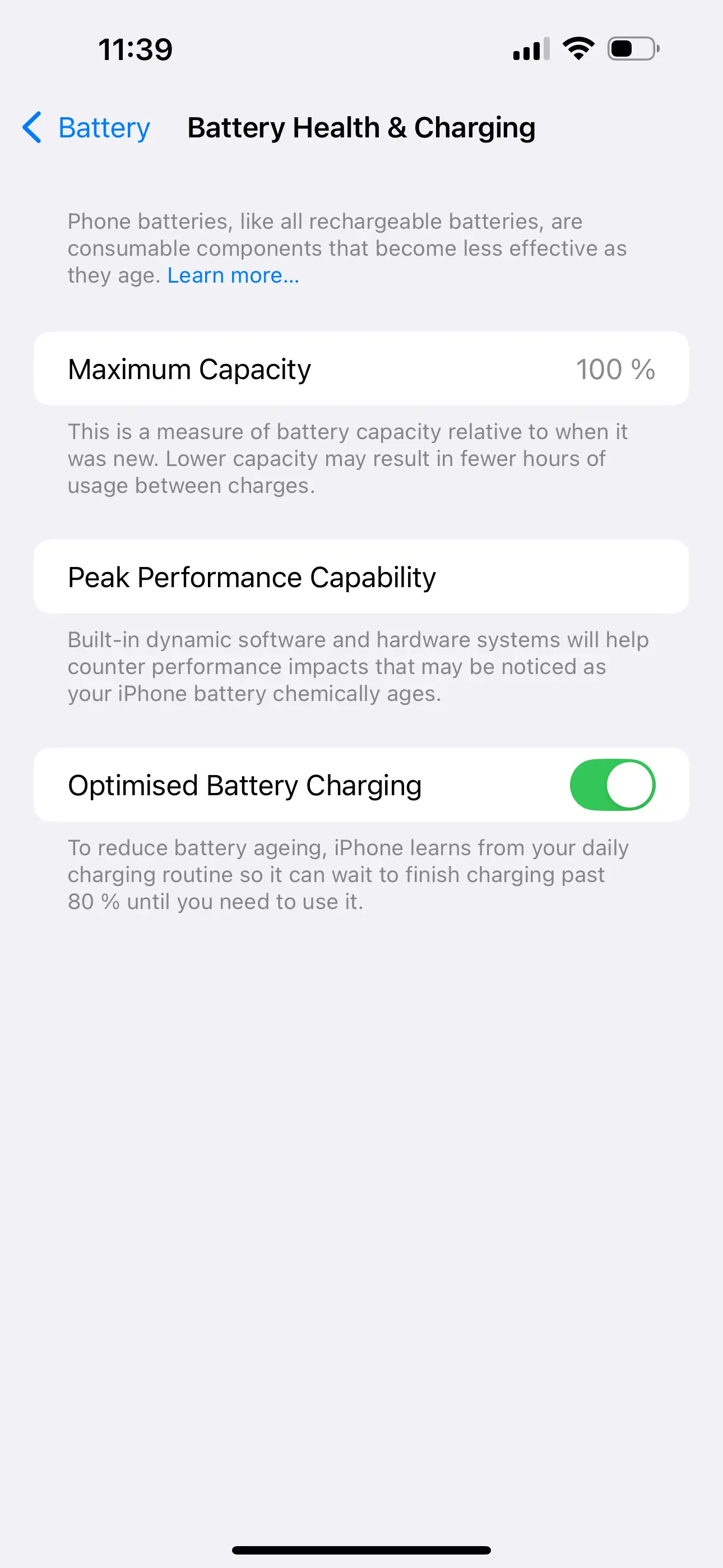 Baterie iPhone SE 2022 zobrazující se jako Originál